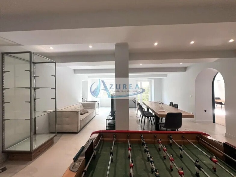 Local commercial dans Nice à vendre - Photo intérieure – Image 3 sur 7