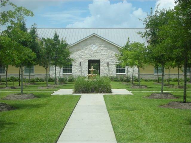33300 Egypt Ln, Magnolia, TX à louer Photo de l’immeuble– Image 1 sur 26