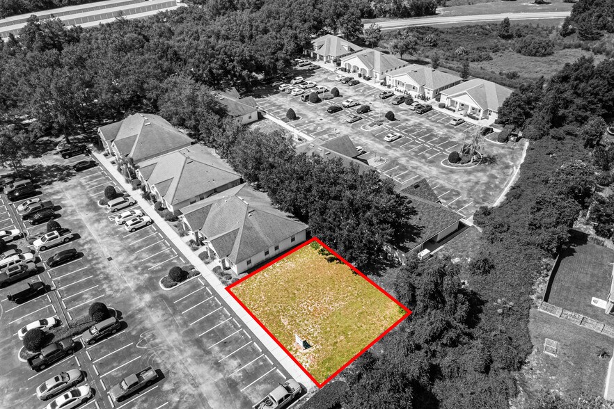66 Spring Vista Dr, Debary, FL à vendre - Photo de l’immeuble – Image 2 sur 3