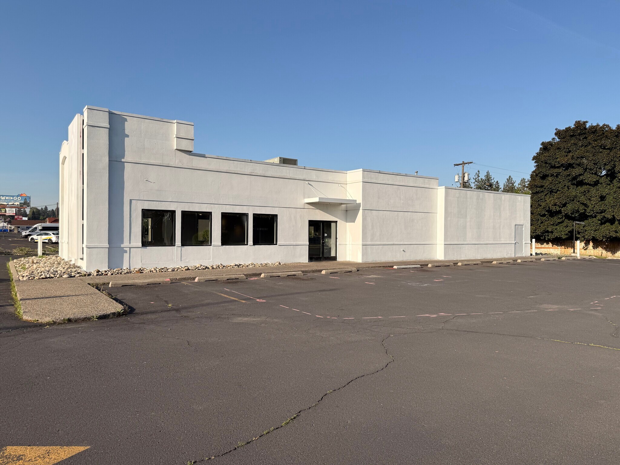 9229 N Division St, Spokane, WA à louer Photo intérieure– Image 1 sur 7