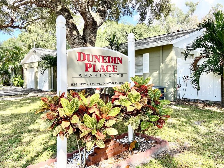 531-539 New York Ave, Dunedin, FL à vendre - Photo de l’immeuble – Image 1 sur 39