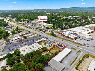 Plus de détails pour 2852 Wade Hampton Blvd, Taylors, SC - Local commercial à vendre