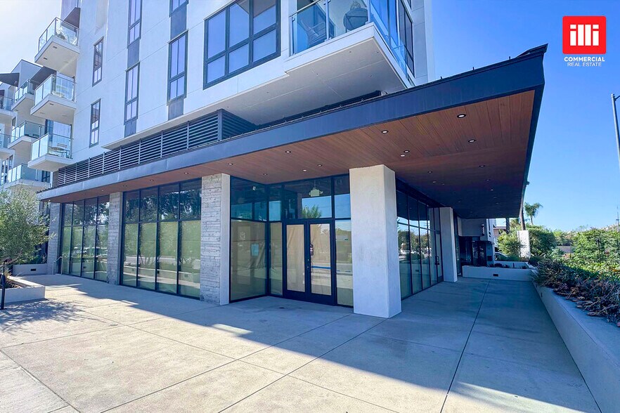 12444 Chandler Blvd, North Hollywood, CA à louer - Photo de l’immeuble – Image 3 sur 10