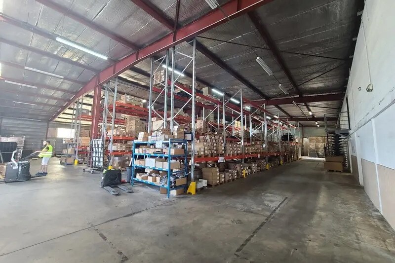 Local d’activités dans Béziers à louer - Photo intérieure – Image 2 sur 7