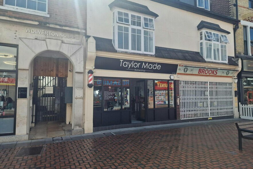 15-16 London St, Basingstoke à louer - Photo de l’immeuble – Image 2 sur 2