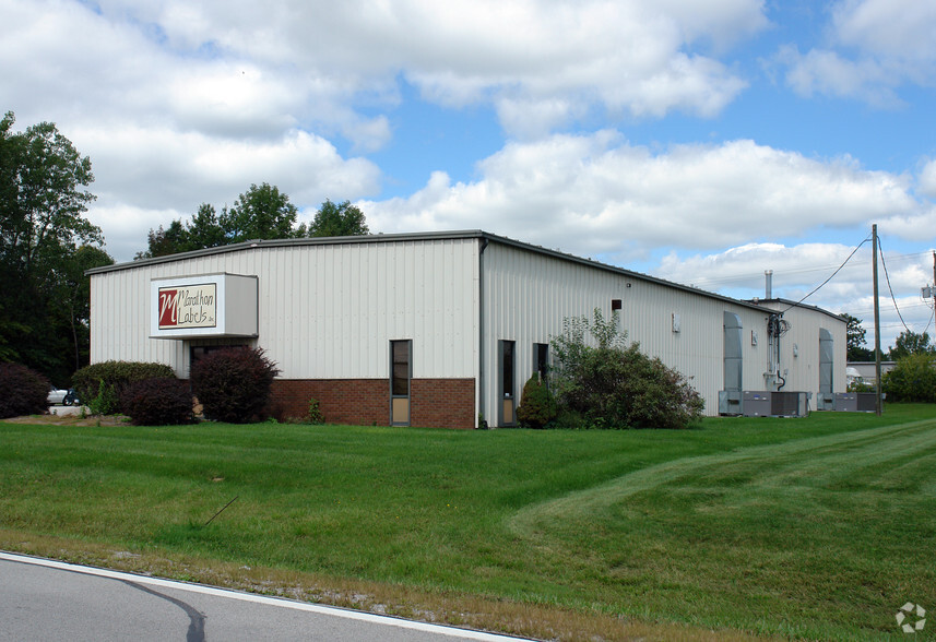 3820 Merchant Rd, Fort Wayne, IN à louer - Photo de l’immeuble – Image 2 sur 2
