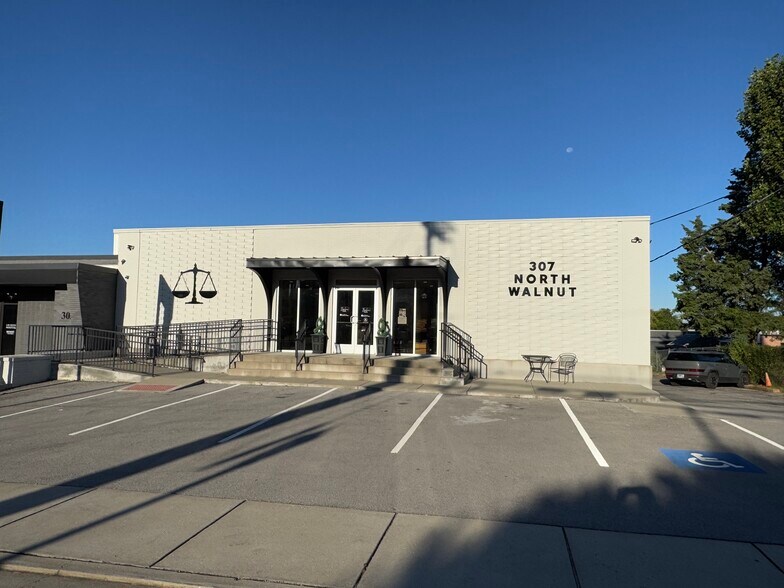 307 N Walnut St, Murfreesboro, TN à vendre - Photo de l’immeuble – Image 2 sur 3
