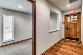 6909 N Robinson Ave, Oklahoma City, OK à louer Photo intérieure– Image 1 sur 1