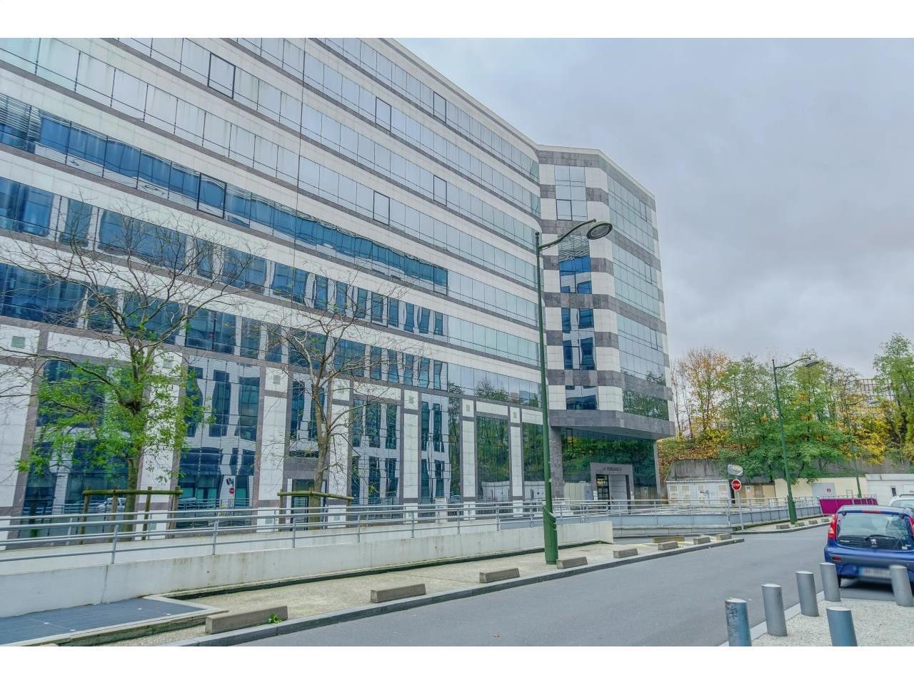 Bureau dans Fontenay-sous-Bois à louer Photo de l’immeuble– Image 1 sur 7