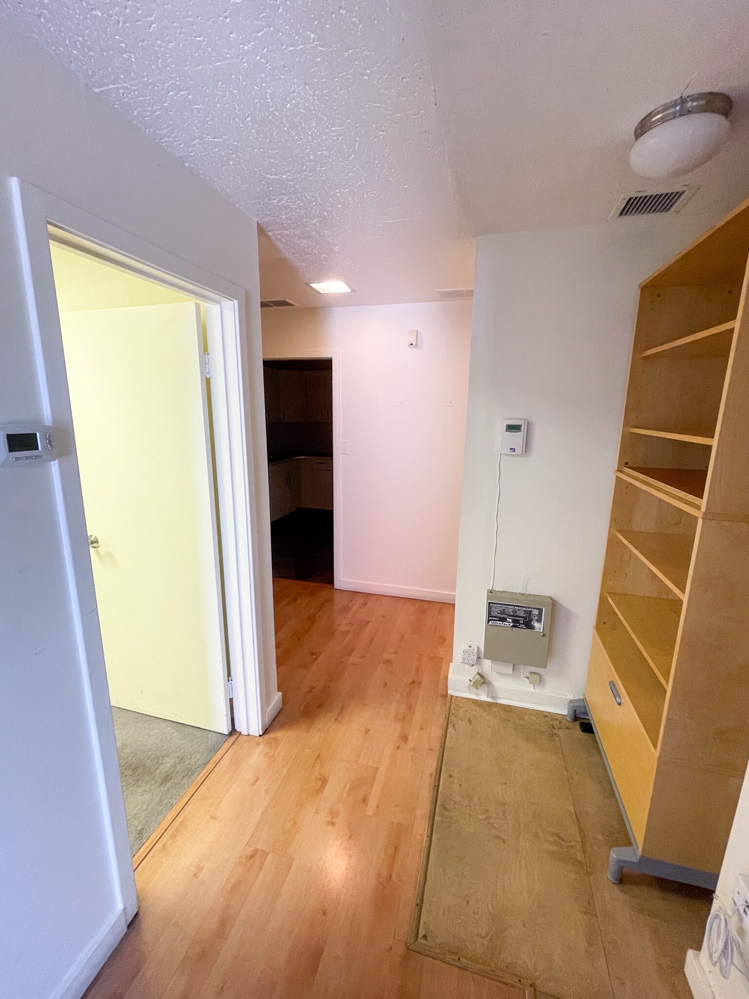 712 D St, San Rafael, CA à louer Photo intérieure– Image 1 sur 8