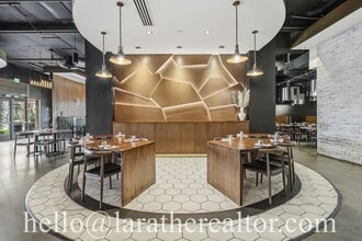 6436-6460 Irvine Blvd, Irvine, CA à louer Photo intérieure– Image 1 sur 12