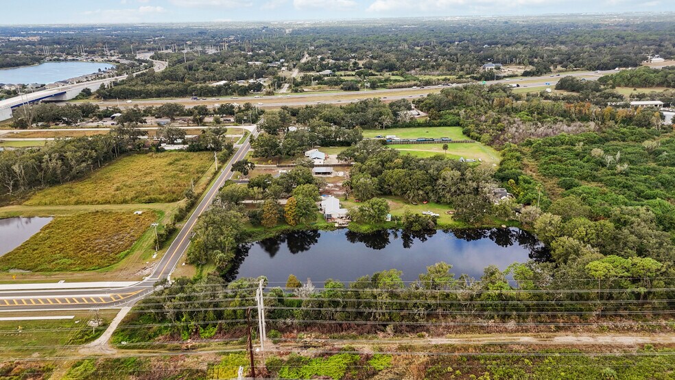8011 41st Ave E, Bradenton, FL à vendre - Photo de l’immeuble – Image 2 sur 6
