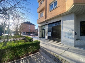 Local commercial dans Boadilla del Monte, Madrid à louer Photo intérieure– Image 2 sur 6