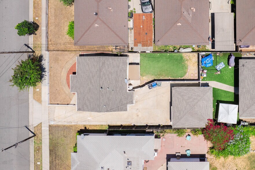 4712 W 152nd St, Lawndale, CA à vendre - Photo de l’immeuble – Image 2 sur 21