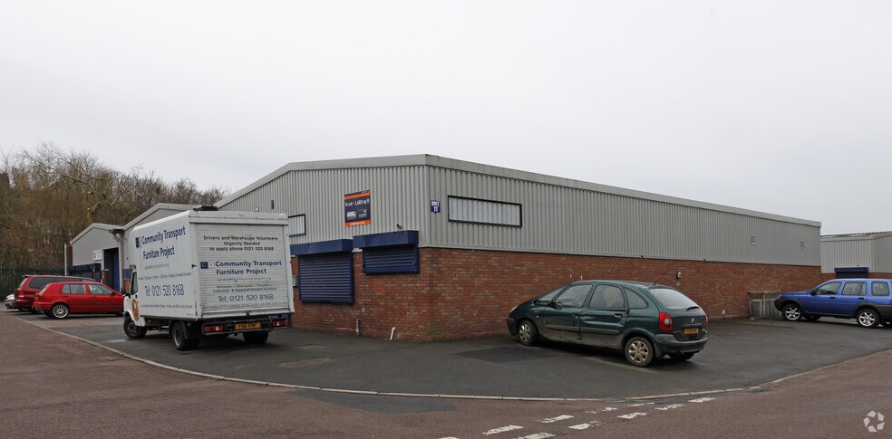 Cradley Rd, Cradley Heath à louer - Photo de l’immeuble – Image 2 sur 3
