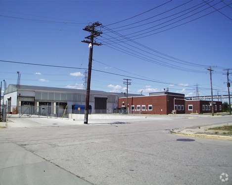 12801 Auburn St, Detroit, MI à vendre - Photo de l’immeuble – Image 1 sur 3