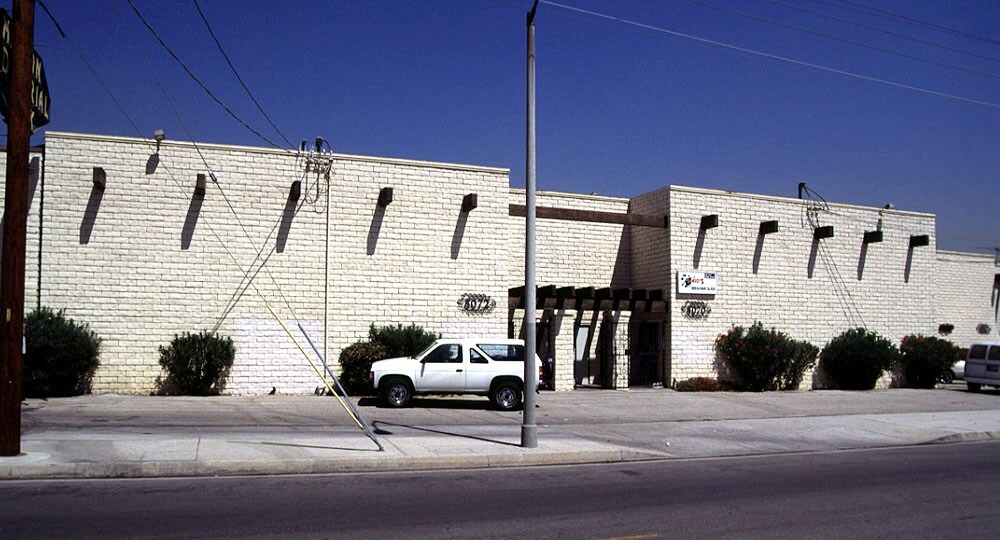 8040-8106 San Fernando Rd, Sun Valley, CA à louer Photo principale– Image 1 sur 6