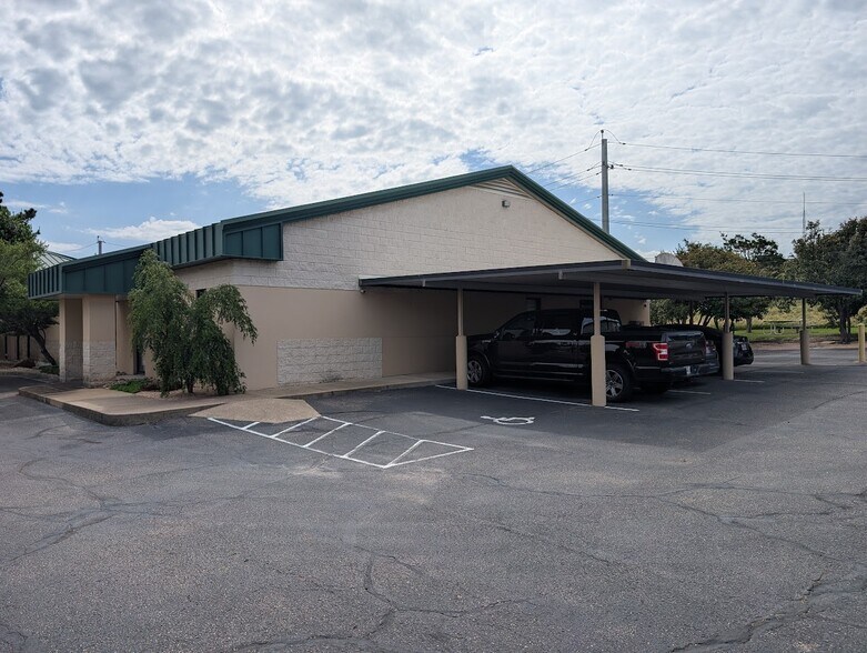 6900 Sanger Ave, Waco, TX à vendre - Photo de l’immeuble – Image 2 sur 18