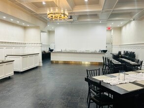 431 Beach 129th St, Belle Harbor, NY à louer Photo intérieure– Image 2 sur 14