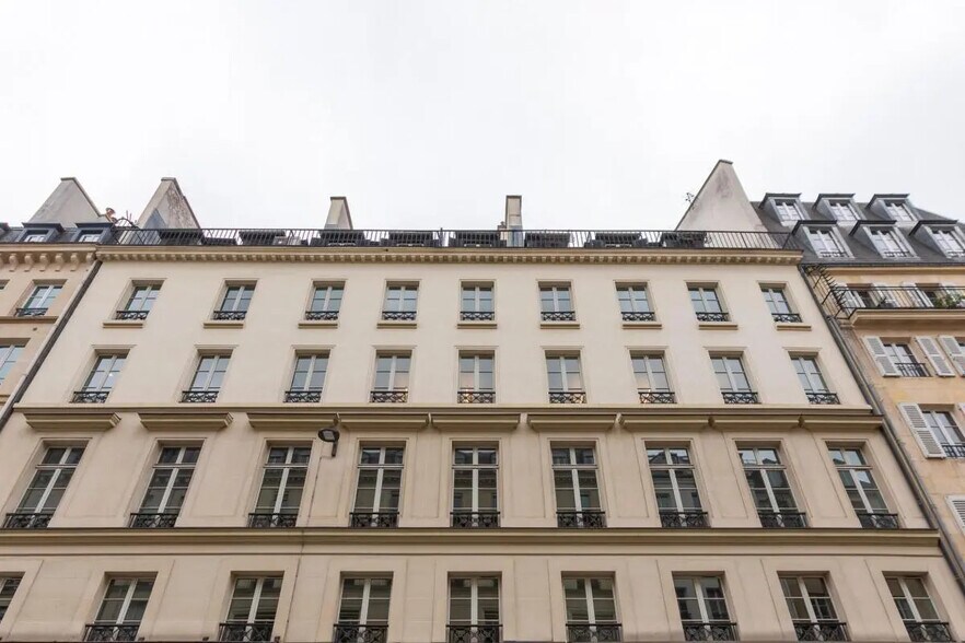3 Rue De La Bourse, Paris à louer - Photo de l’immeuble – Image 1 sur 10