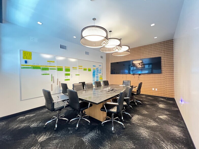 1225 Broadway, El Cajon, CA à louer - Photo intérieure – Image 3 sur 13