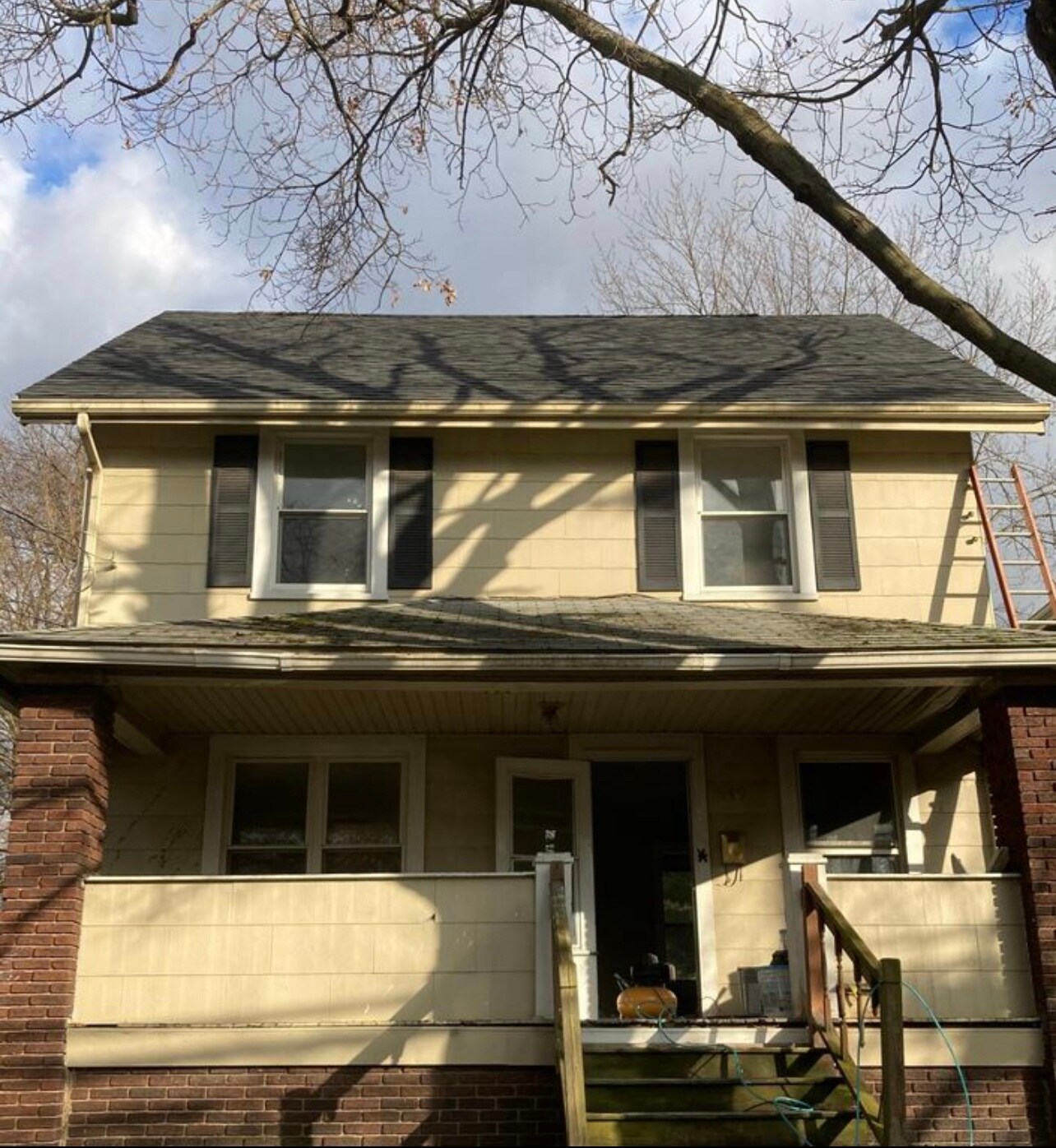 549 Garry Rd, Akron, OH à vendre Photo principale– Image 1 sur 2