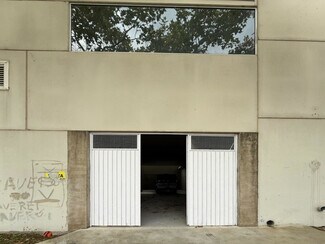 Plus de détails pour Local commercial à louer