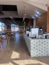 6011 El Cajon Blvd, San Diego, CA à louer Photo intérieure– Image 2 sur 12