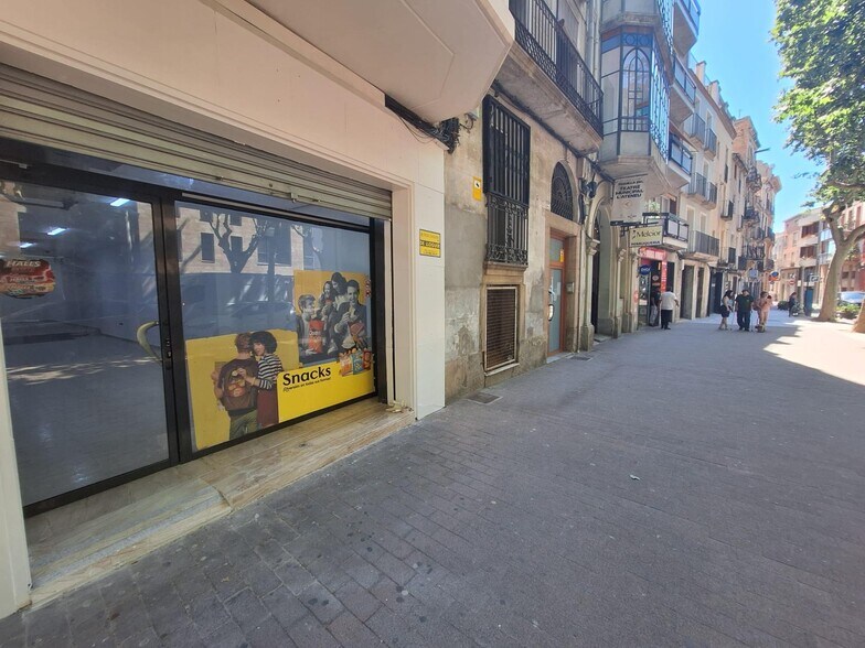 Local commercial dans Igualada, Barcelona à louer - Photo de l’immeuble – Image 3 sur 3