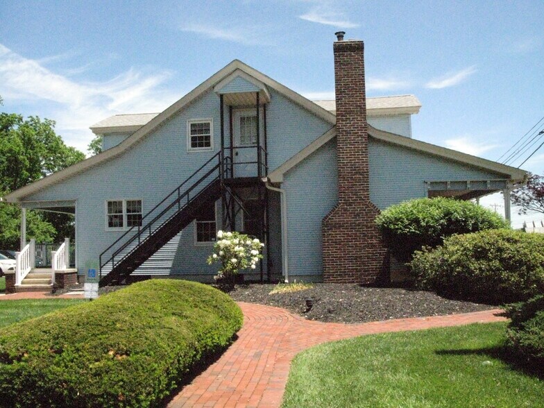 4101 W Tilghman St, Allentown, PA à louer - Photo de l’immeuble – Image 3 sur 30