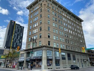 Plus de détails pour 283 Portage Av, Winnipeg, MB - Local commercial à louer