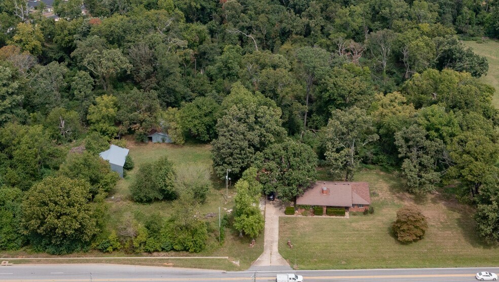 3509 Central ave, Bentonville, AR à louer - Photo de l’immeuble – Image 2 sur 2
