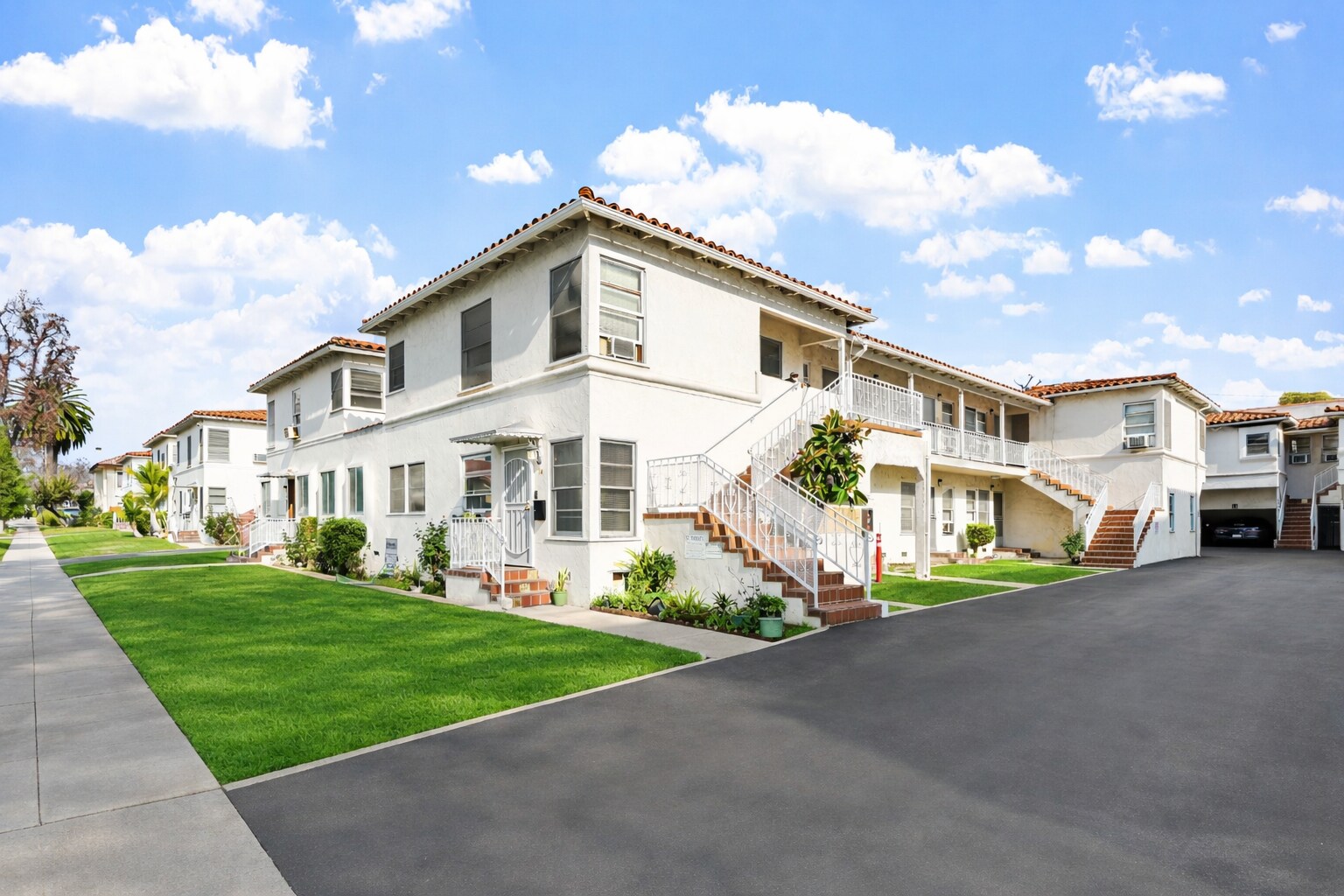 Burke Apartments portefeuille de 6 biens à vendre sur LoopNet.fr Photo principale– Image 1 sur 44