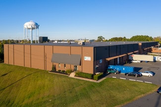 Plus de détails pour 8295-8301 National Hwy, Pennsauken, NJ - Industriel/Logistique à louer