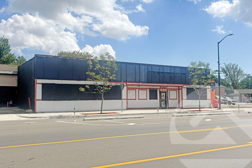 13118 Dexter Ave, Detroit, MI à vendre - Photo principale – Image 1 sur 1