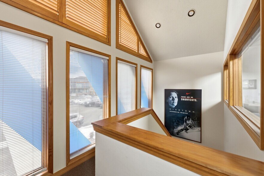 1762 Prospector Ave, Park City, UT à louer - Photo de l’immeuble – Image 3 sur 37