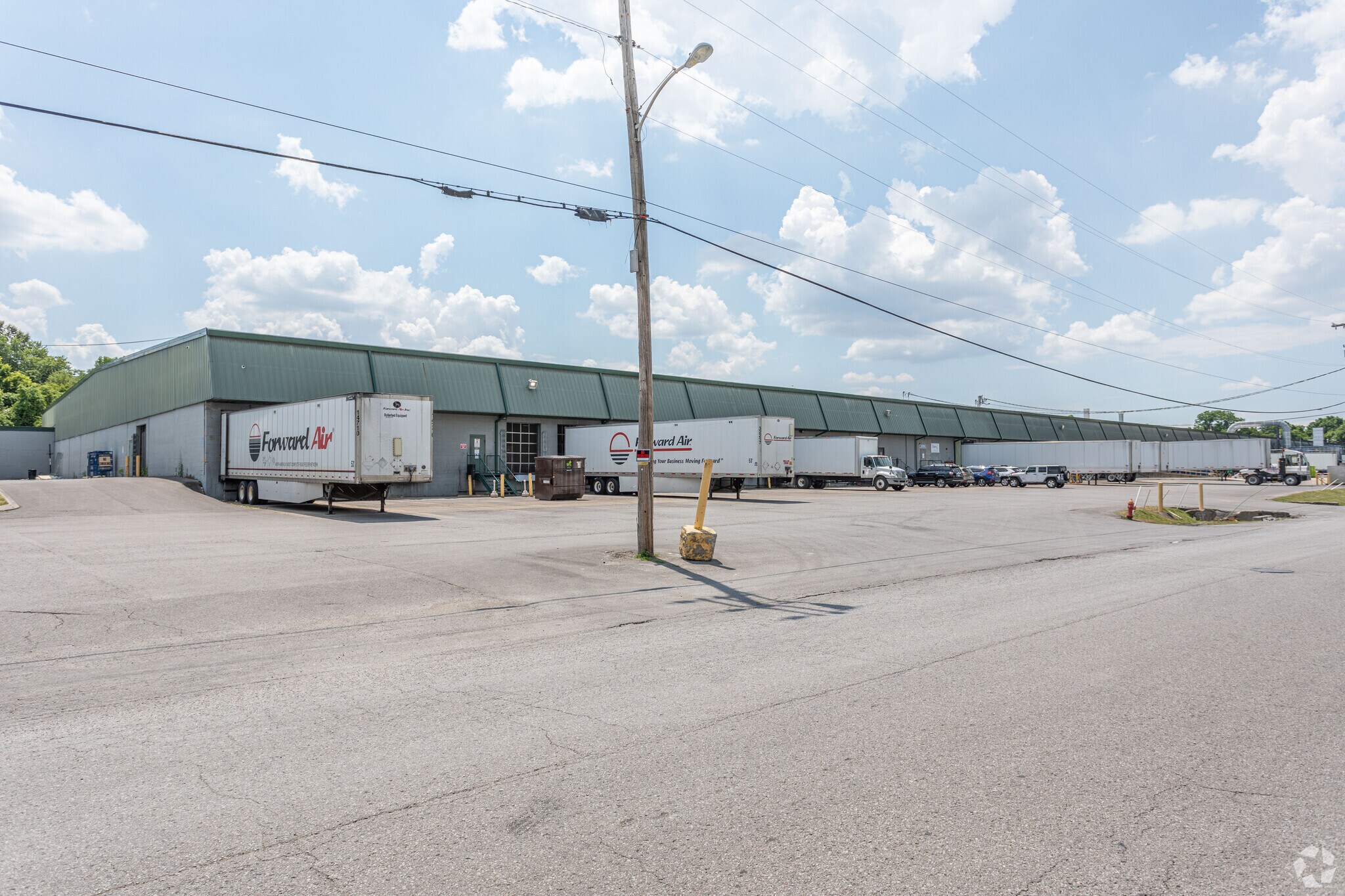 521-551 Harding Industrial Dr, Nashville, TN à louer Photo principale– Image 1 sur 5