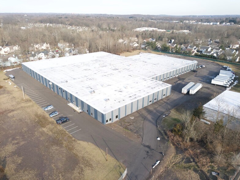 90 Hamilton St, Chalfont, PA à vendre - Photo de l’immeuble – Image 1 sur 5