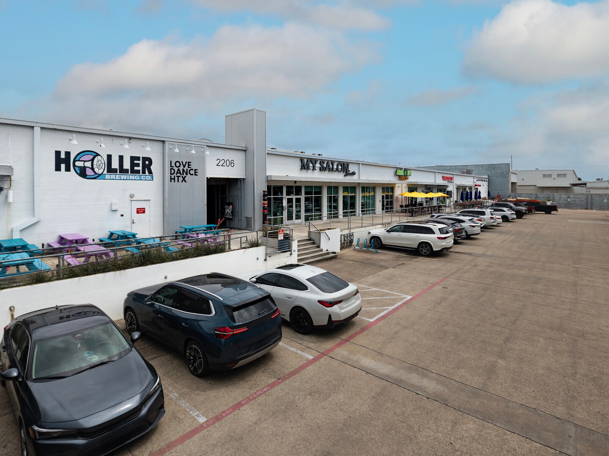 2102-2314 Edwards St, Houston, TX à louer Photo de l’immeuble– Image 1 sur 11