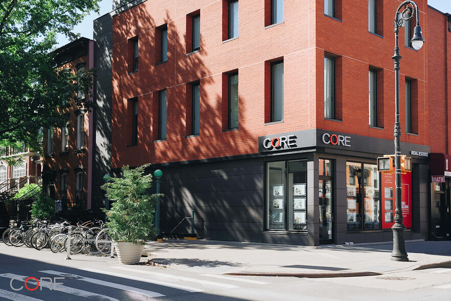 180 Smith St, Brooklyn, NY à louer - Photo de l’immeuble – Image 2 sur 8