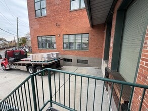 31 South St, Mount Vernon, NY à louer Photo intérieure– Image 1 sur 10