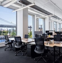 10 Grand St, Brooklyn, NY à louer Photo intérieure– Image 1 sur 5