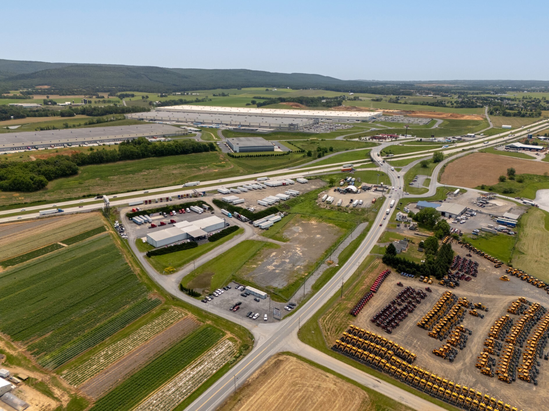 23 Truck Tech way, Shippensburg, PA à vendre Photo principale– Image 1 sur 13
