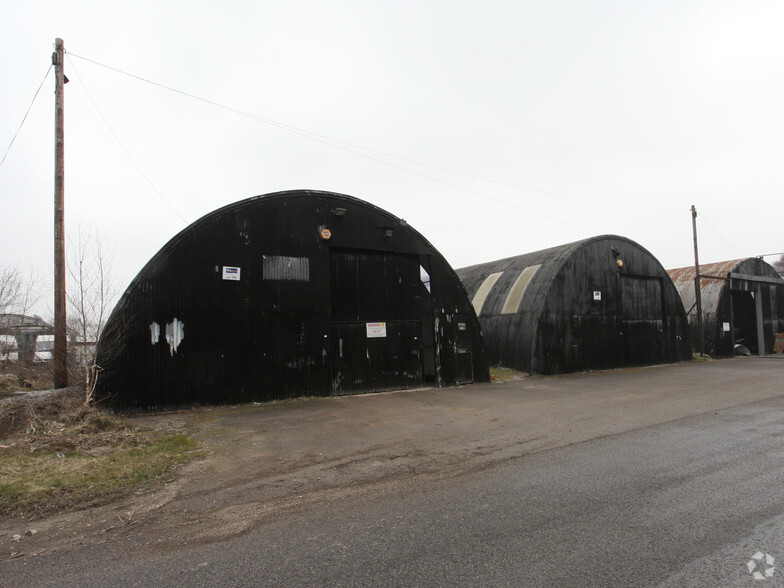 Boughton Industrial Est, Boughton à vendre - Photo principale – Image 2 sur 2