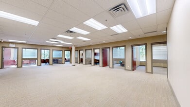 13351 Commerce Pky, Richmond, BC à louer Numérisation 3D Matterport– Image 1 sur 9