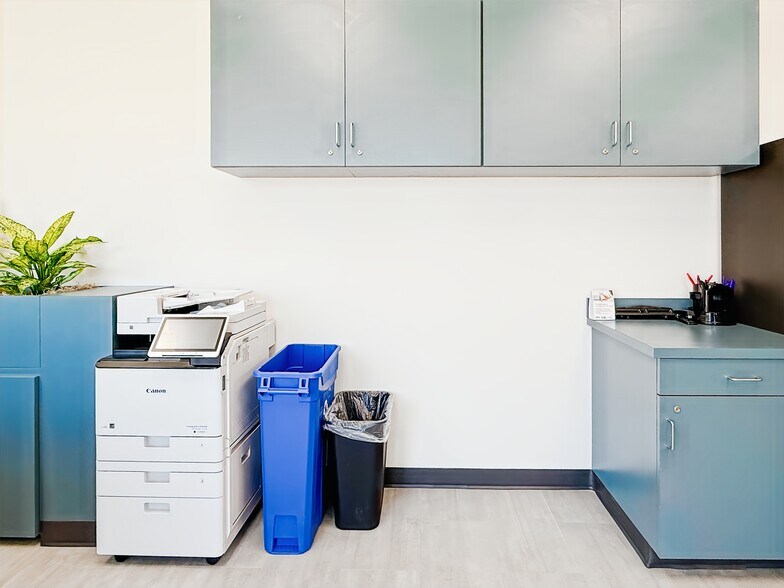 208 W Hampton Ave, Sumter, SC à louer - Photo intérieure – Image 3 sur 9