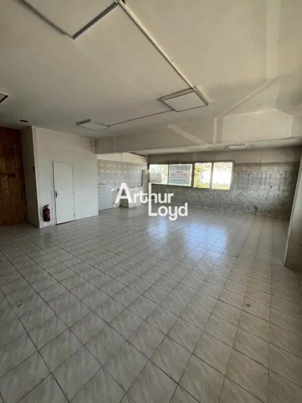 Local commercial dans Antibes à vendre Photo intérieure– Image 1 sur 7