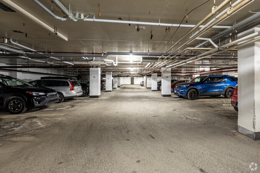 235 Somerset St W, Ottawa, ON à louer - Photo intérieure – Image 2 sur 3