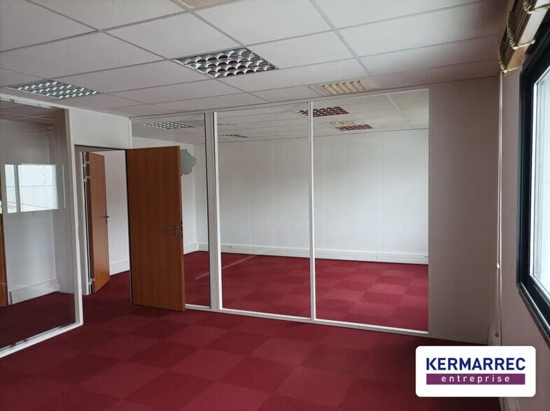 Bureau dans Basse-Goulaine à louer - Photo de l’immeuble – Image 2 sur 9