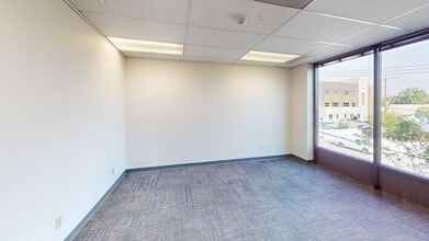 1301 Cordone Ave, Reno, NV à louer Photo intérieure– Image 2 sur 8